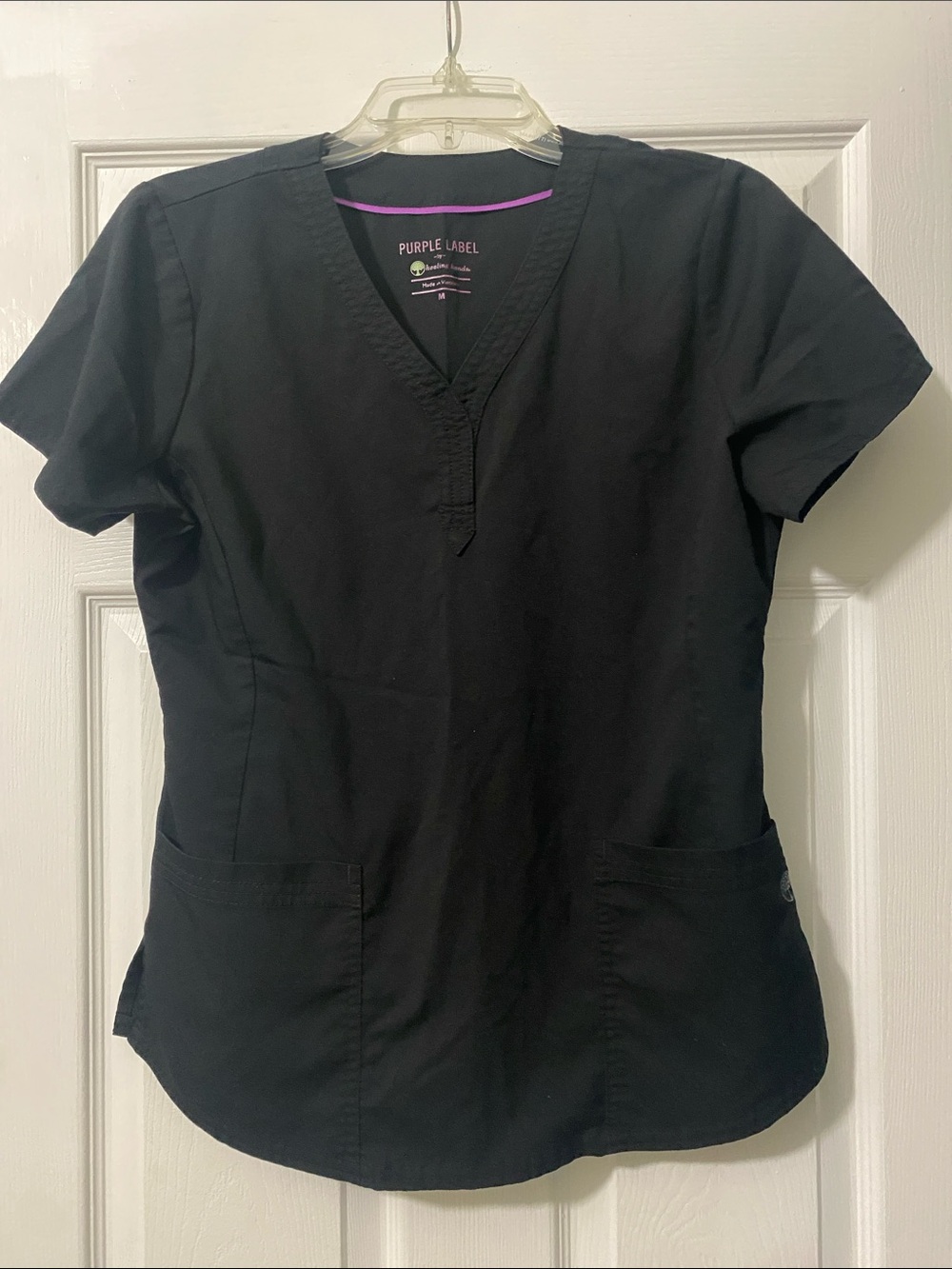 healing hands Black V-Neck Short Sleeve Scrub Top